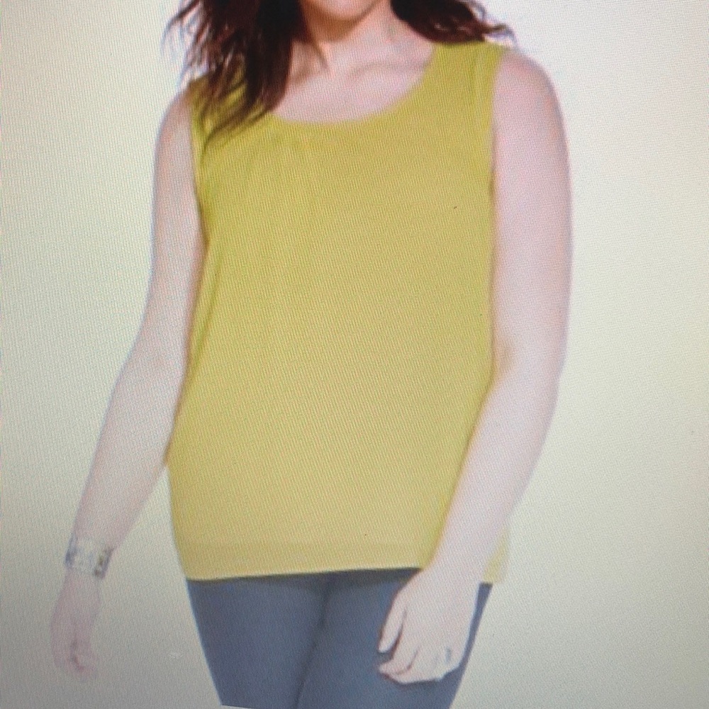 Modamix Plus Size Sleeveless Pleated Tank Top